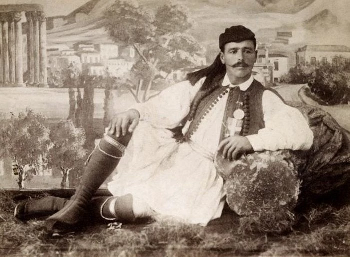 Σπύρος Λούης: Ο πρώτος Ολυμπιονίκης – Η ζωή και το έργο του – Δείτε τις εικόνες